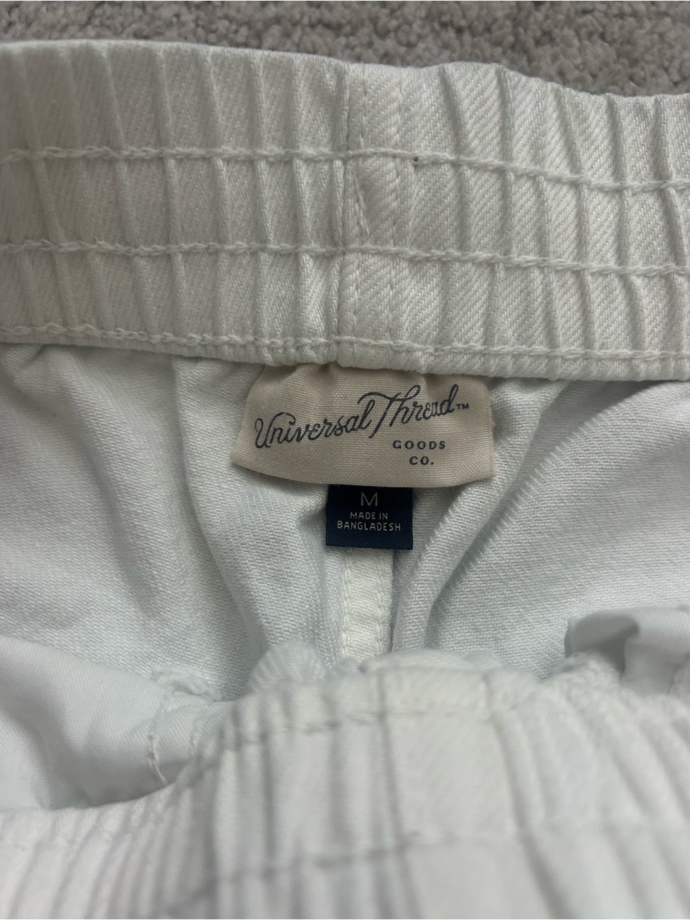 Universal Thread White Drawstring Shorts - Picture 2 of 3